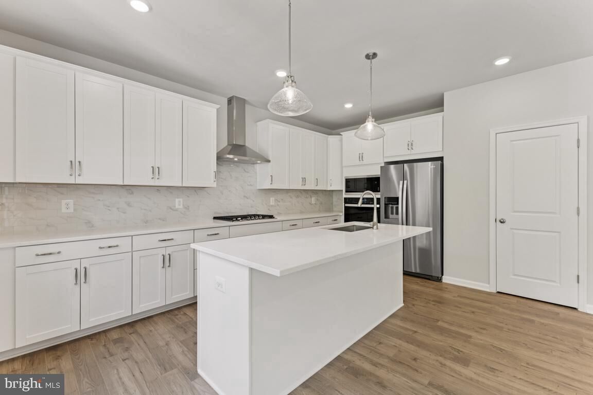 Property Photo: 9809 Stonehaven Court MD 20601