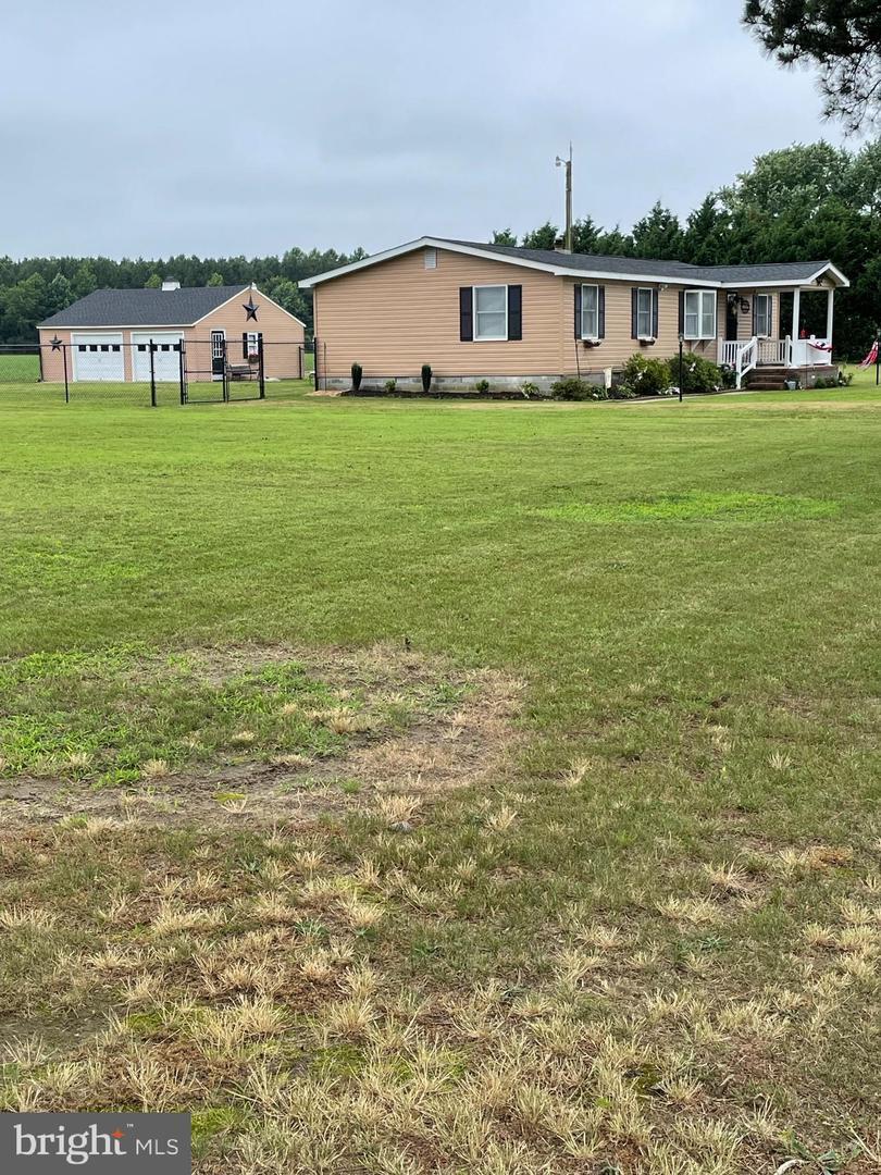Property Photo: 6101 Bethlehem Road MD 21655