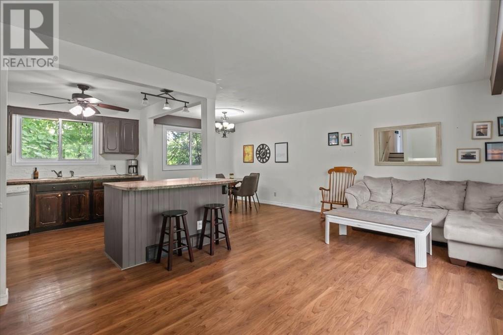 Property Photo: 167 Graff Avenue ON N5A 5L8