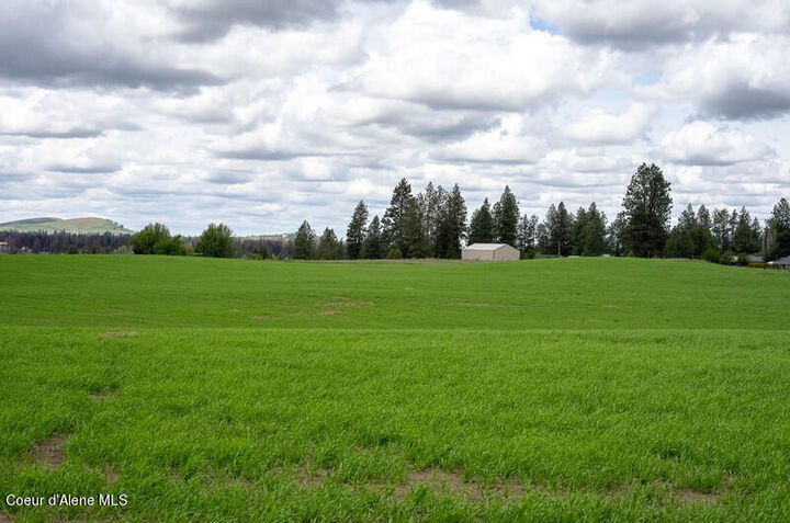 Property Photo:  Nka Lambridge Ln Lot 1  WA 99022 