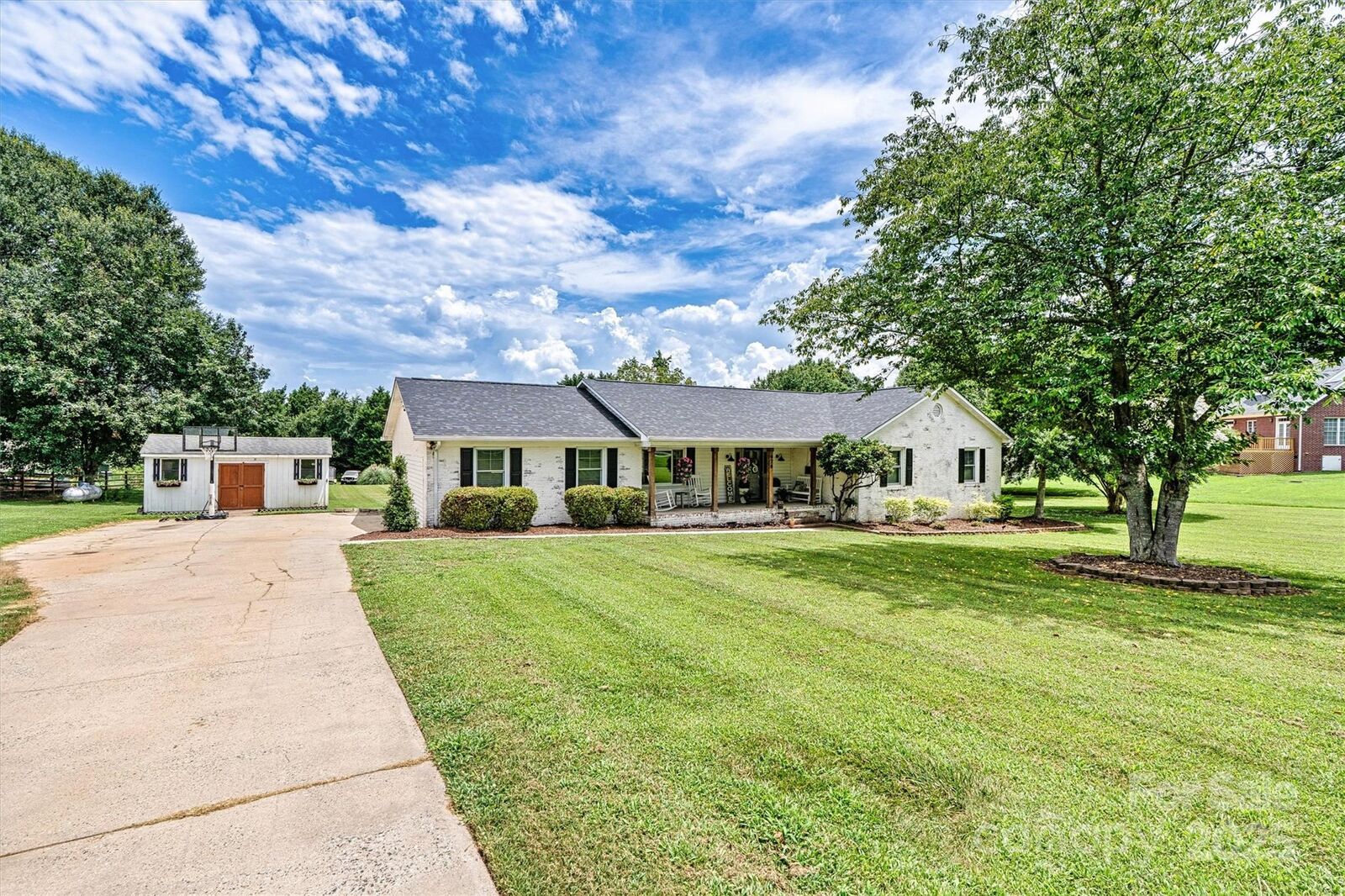 Property Photo:  978 La Forest Lane  NC 28027