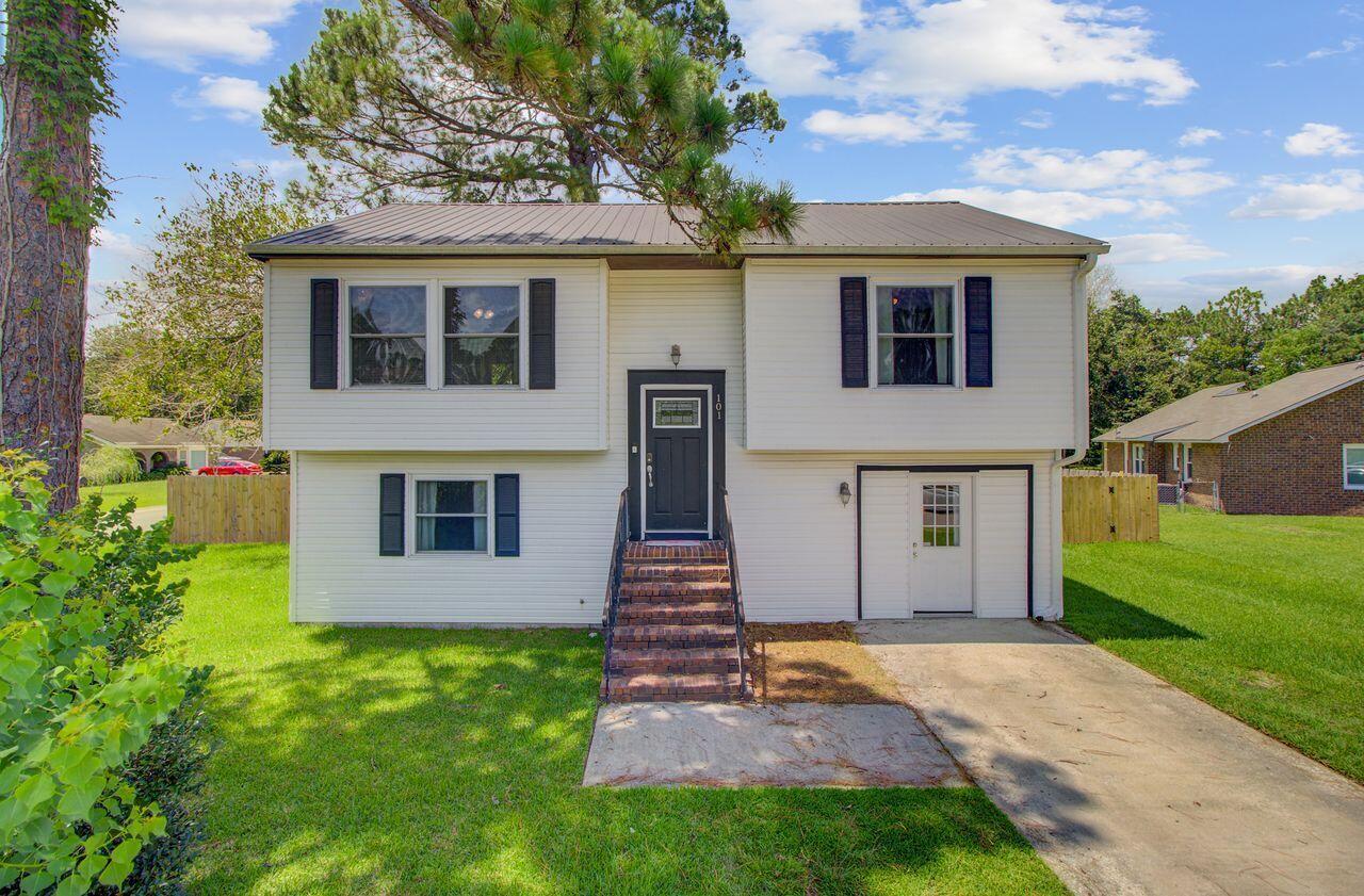 Property Photo:  101 Marion Court  SC 29486 