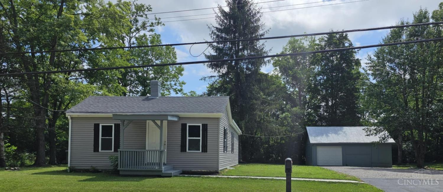 Property Photo: 422 Amelia Olive Branch Road OH 45102