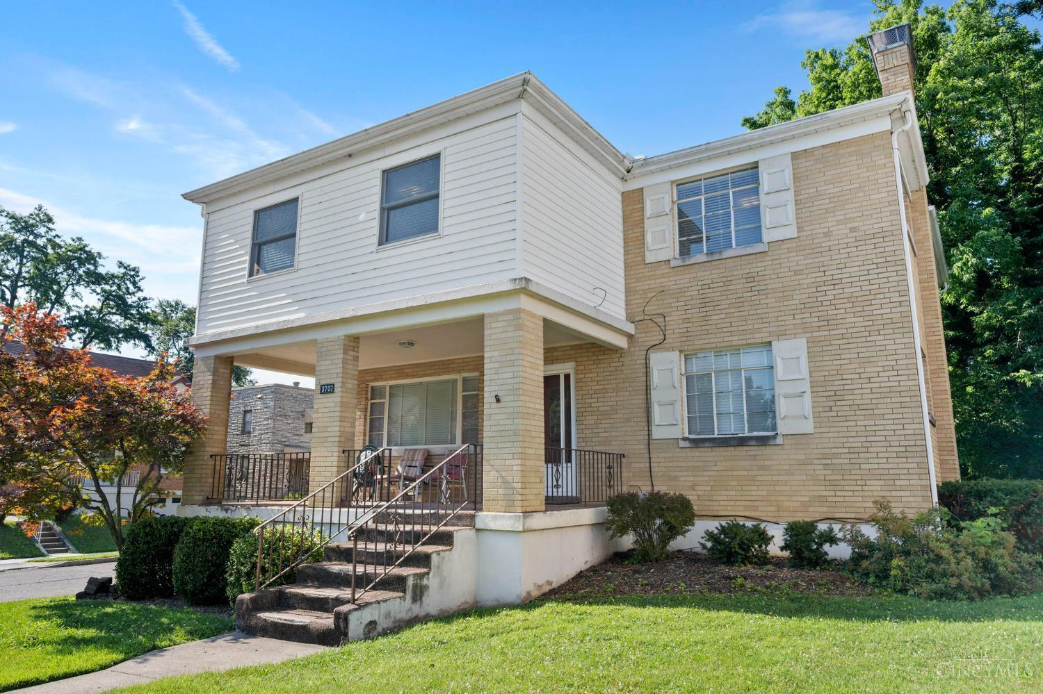 Property Photo: 3707 Wilmar Drive OH 45211