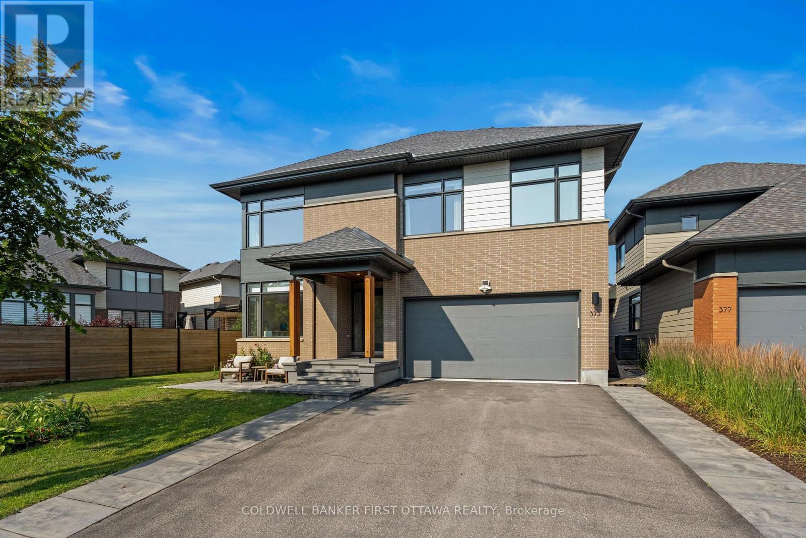 Property Photo:  375 Serenade Crescent  ON K1X 0B9 