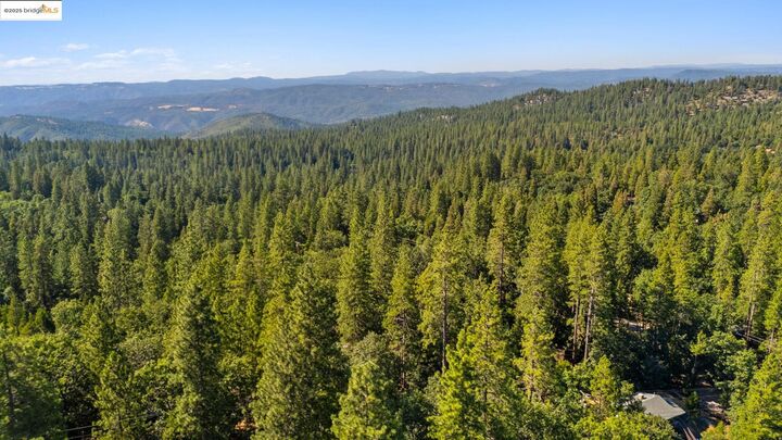 Property Photo:  23983 Pack Trail Rd  CA 95370 