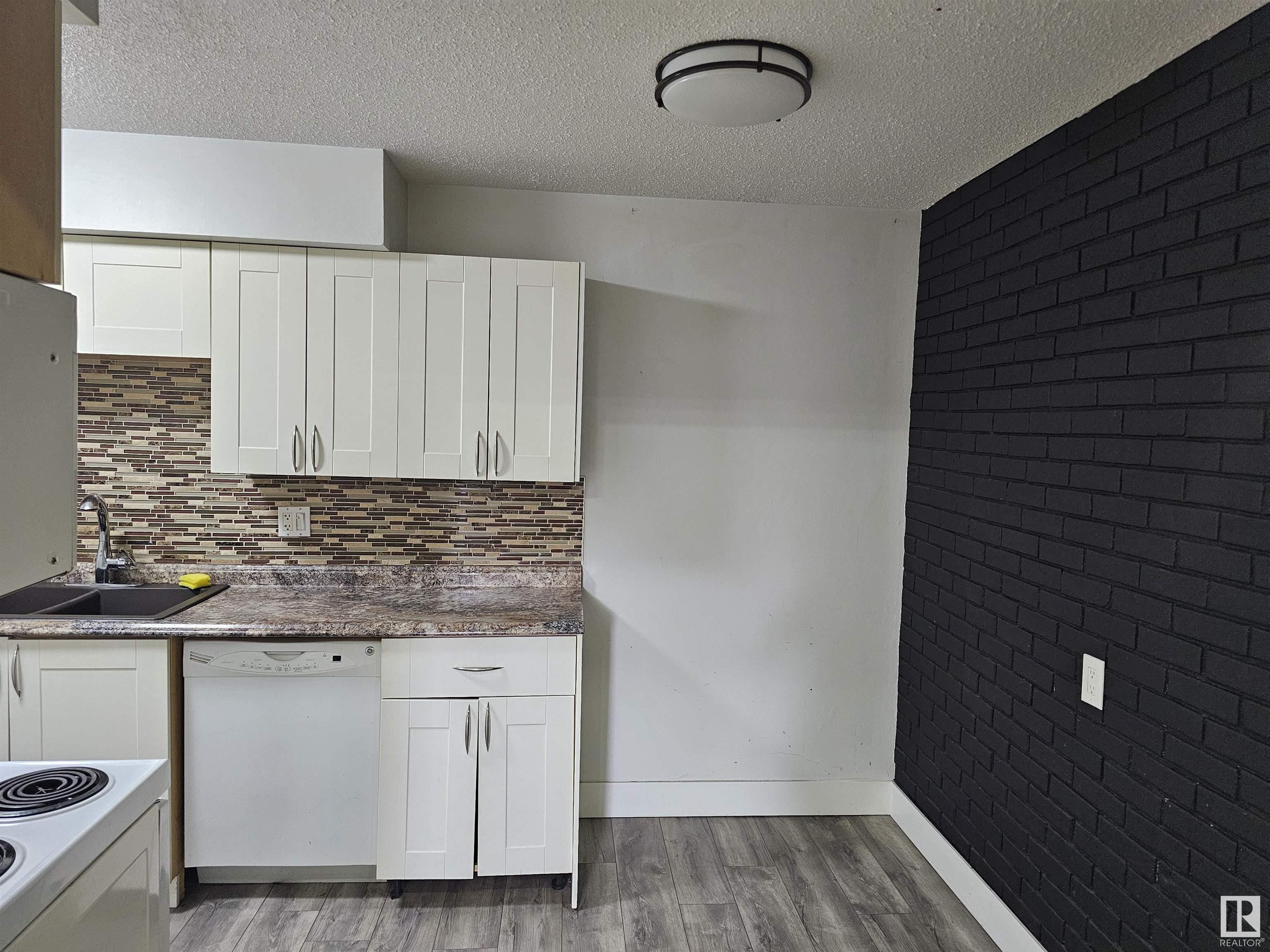 Property Photo:  14310 80 Street NW 2  AB T5C 1L6 