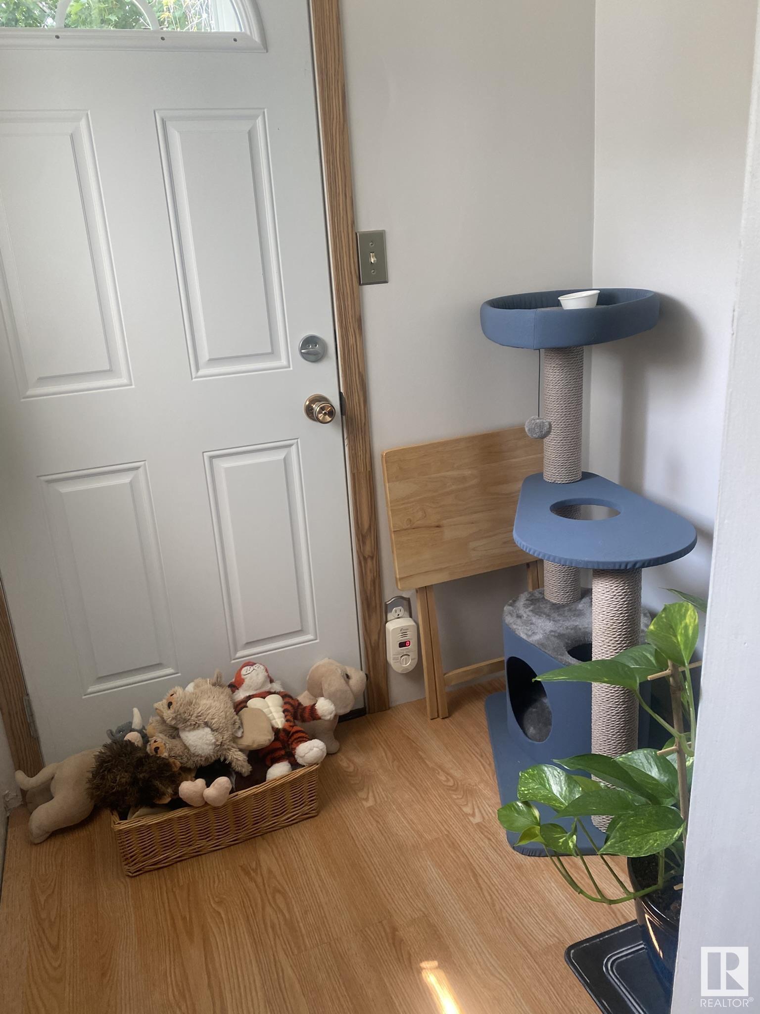 Property Photo: 10807 152 Street NW AB T5P 1Z4