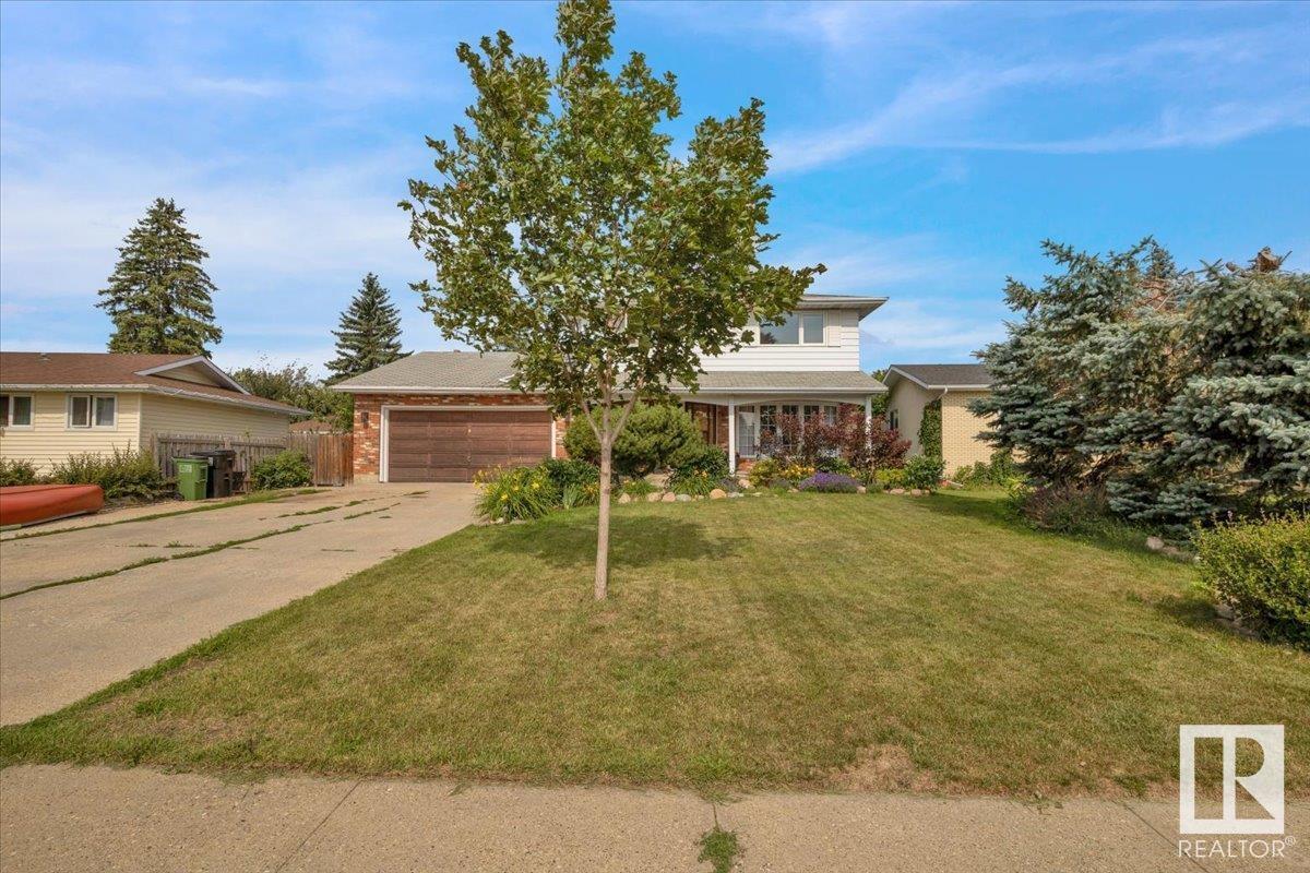 Property Photo:  4224 110 Street NW  AB T6J 2T5 