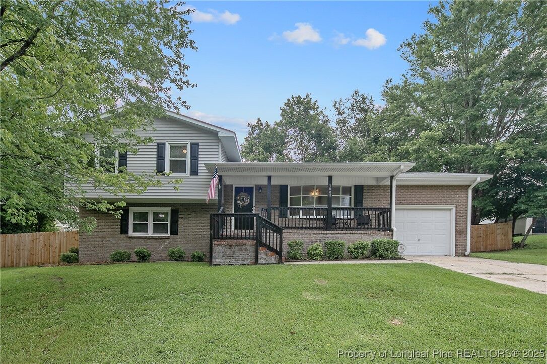 Property Photo: 3005 Thornhill Road NC 28314