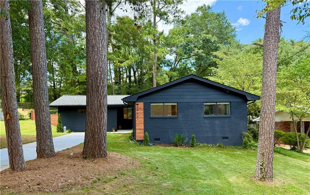Property Photo: 3964 Gretna Green Drive GA 30035