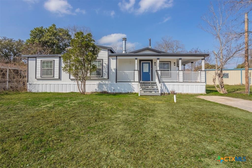 130 Melody Lane  New Braunfels TX 78130 photo