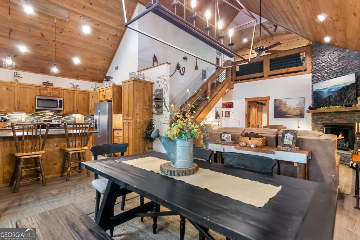 Property Photo:  261 Rooks Road  GA 30559 