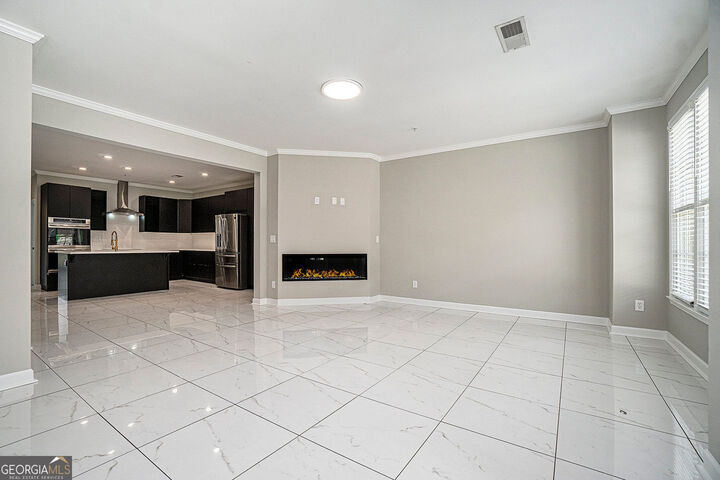 Property Photo: 6112 Holly Park Lane SE GA 30126