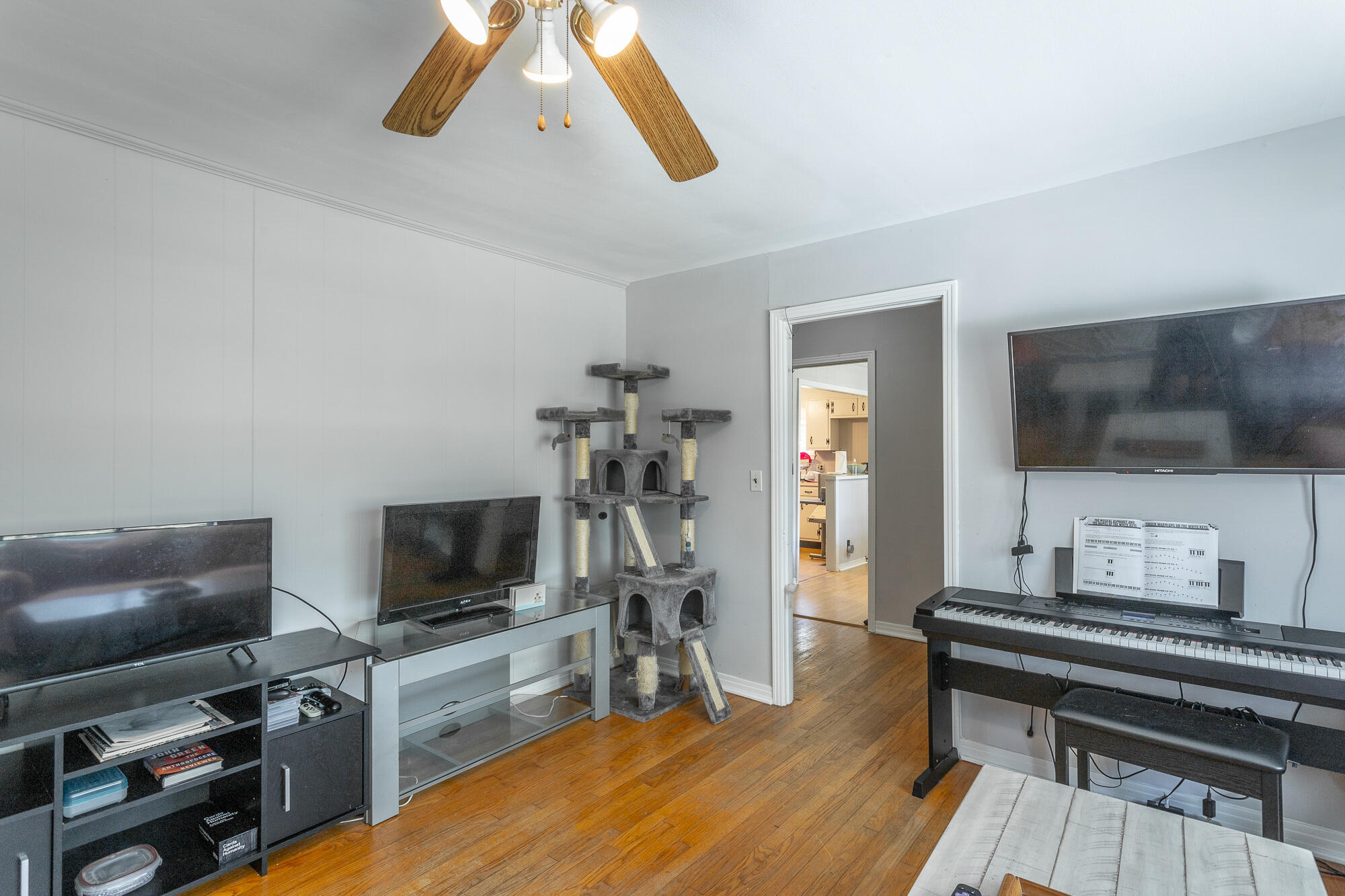 Property Photo: 7422 Min Tom Drive TN 37421