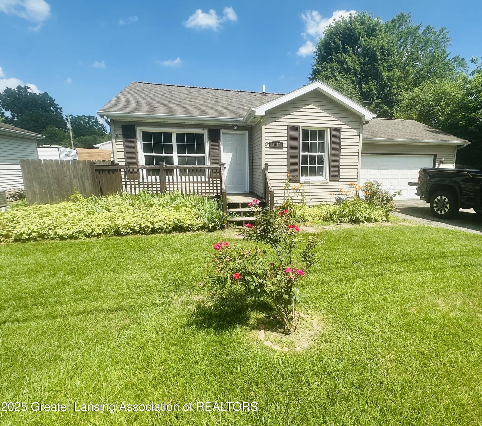 Property Photo:  7011 Aurelius Road  MI 48911 