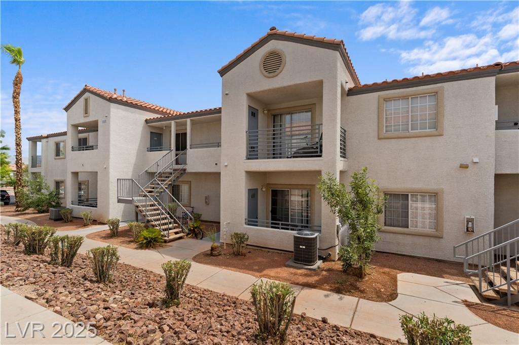 Property Photo: 3318 North Decatur Boulevard 1013 NV 89130