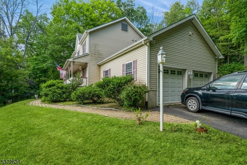 Property Photo: 7 Parks Ln NJ 07461