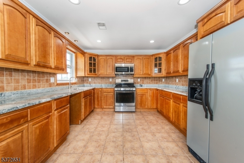 Property Photo: 77 Cedar St 3 NJ 07055