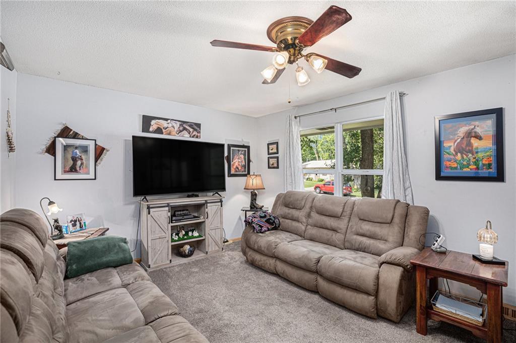 Property Photo:  1707 N Ponca Drive  MO 64058 