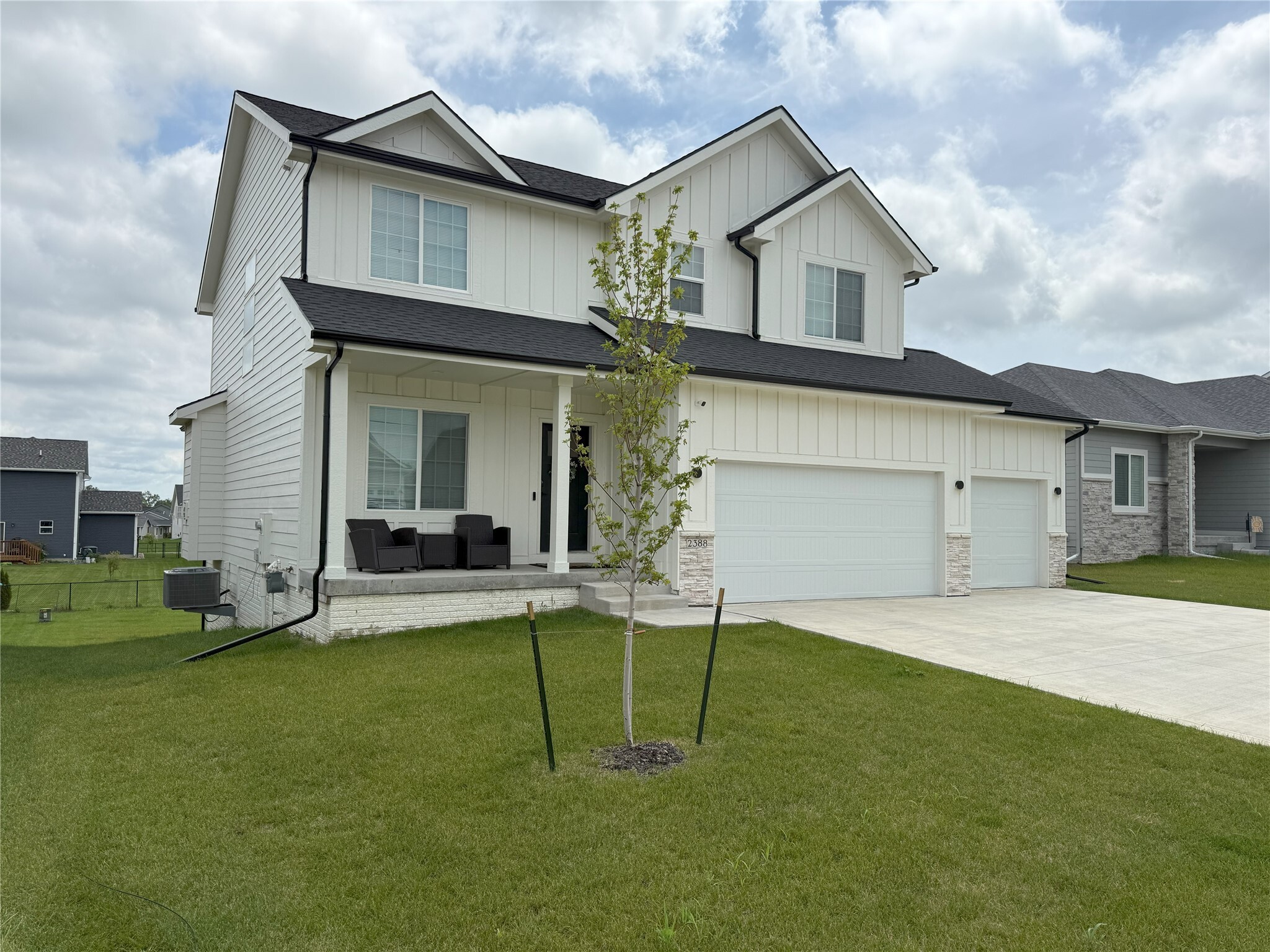 2388 SE 5th Street  West Des Moines IA 50265 photo