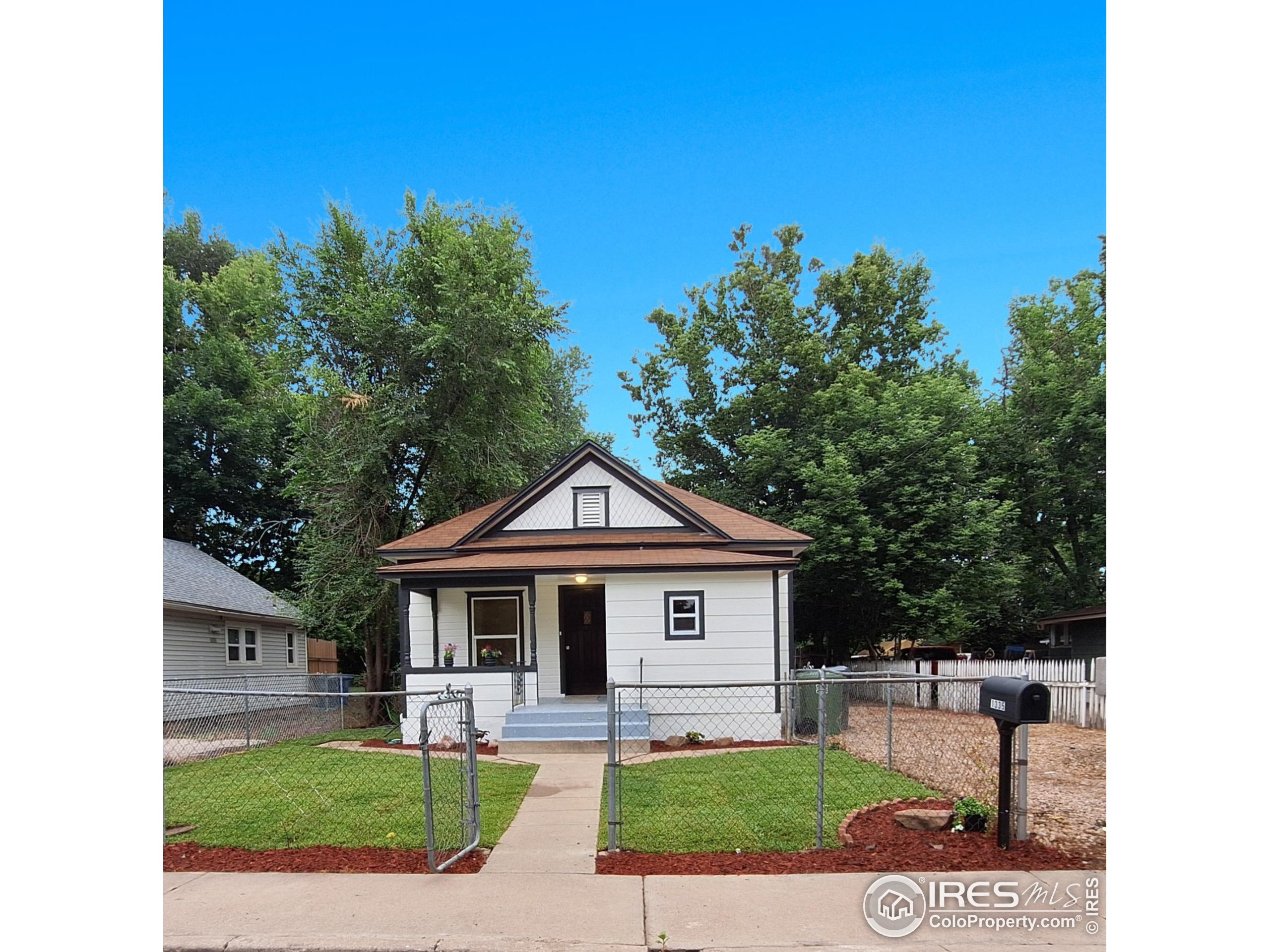 Property Photo:  1335 E 7th St  CO 80537 