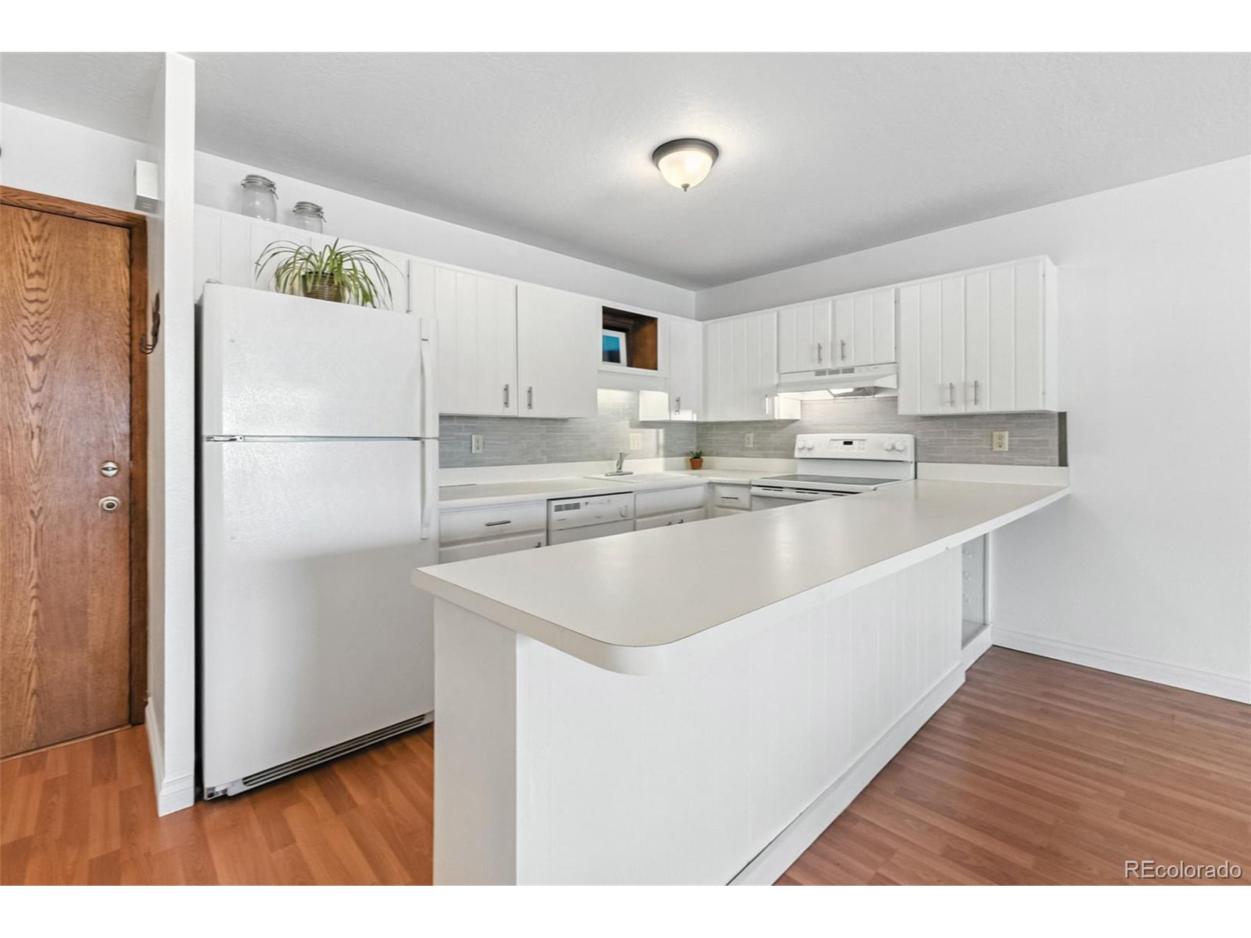 Property Photo:  763 Straight Creek Dr Bb-304  CO 80435 