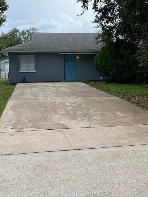 Property Photo: 5954 Wallace Drive FL 32807