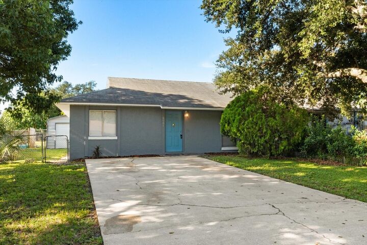 5954 Wallace Drive  Orlando FL 32807 photo