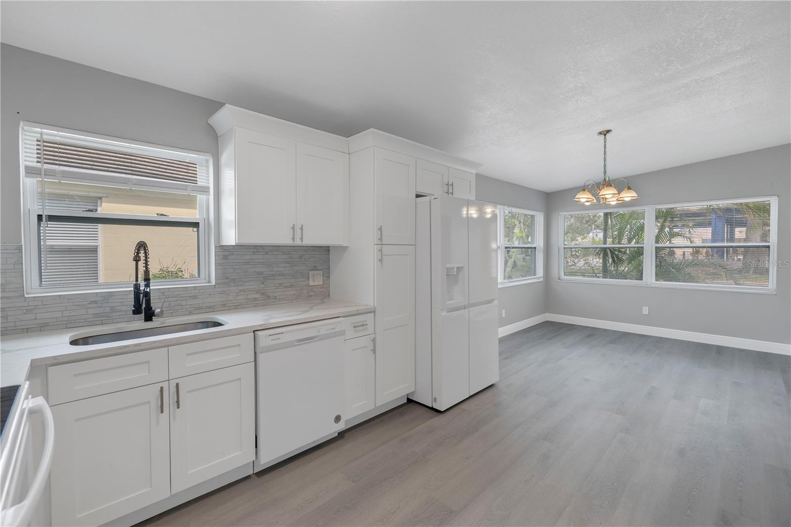 Property Photo: 4027 7th Street S FL 33705