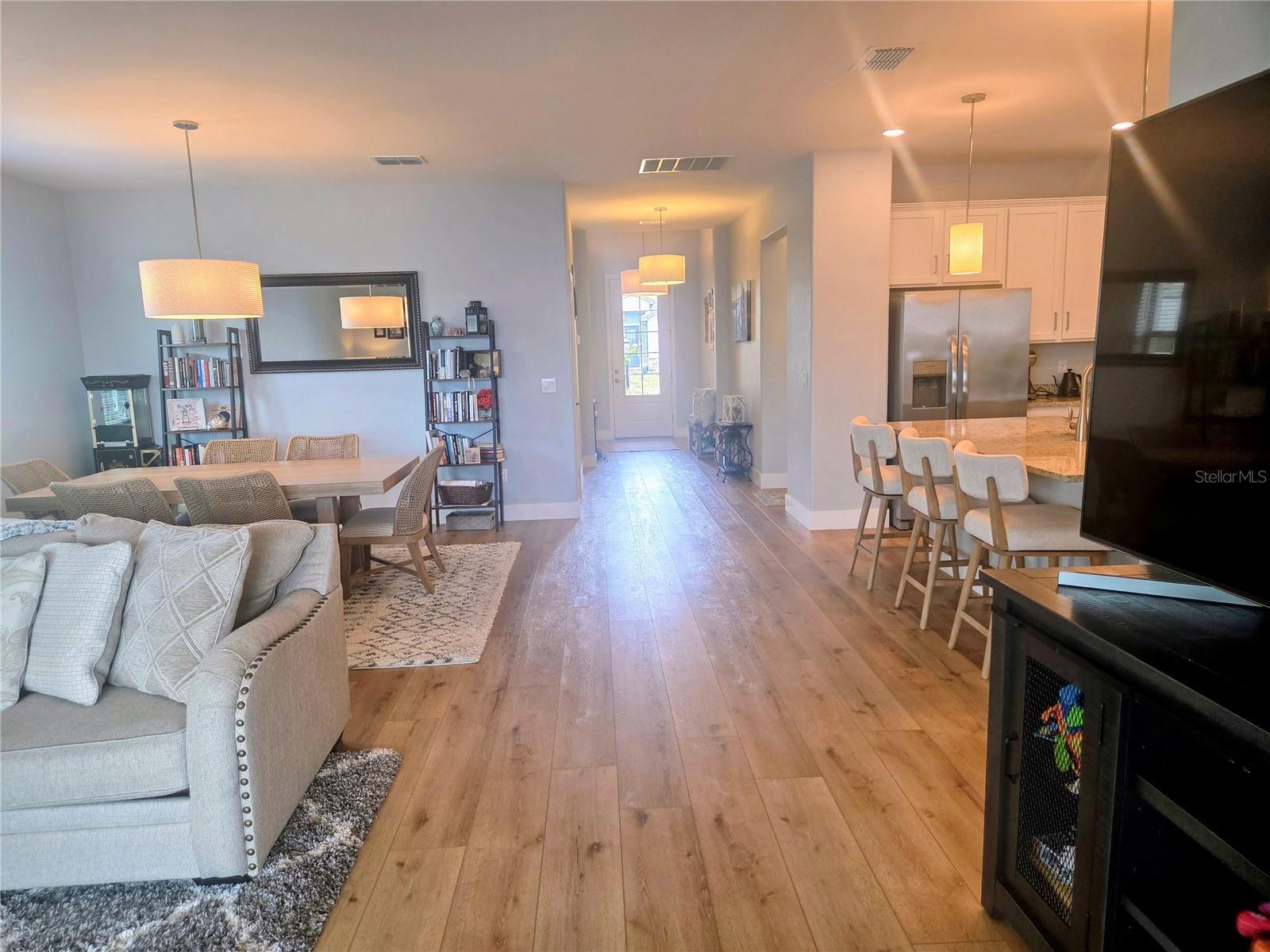Property Photo:  5327 Coral Reef Way  FL 34211 