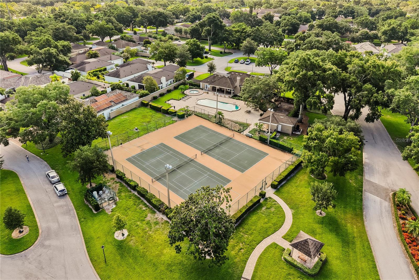 Property Photo: 8901 Charleston Park Ge FL 32819