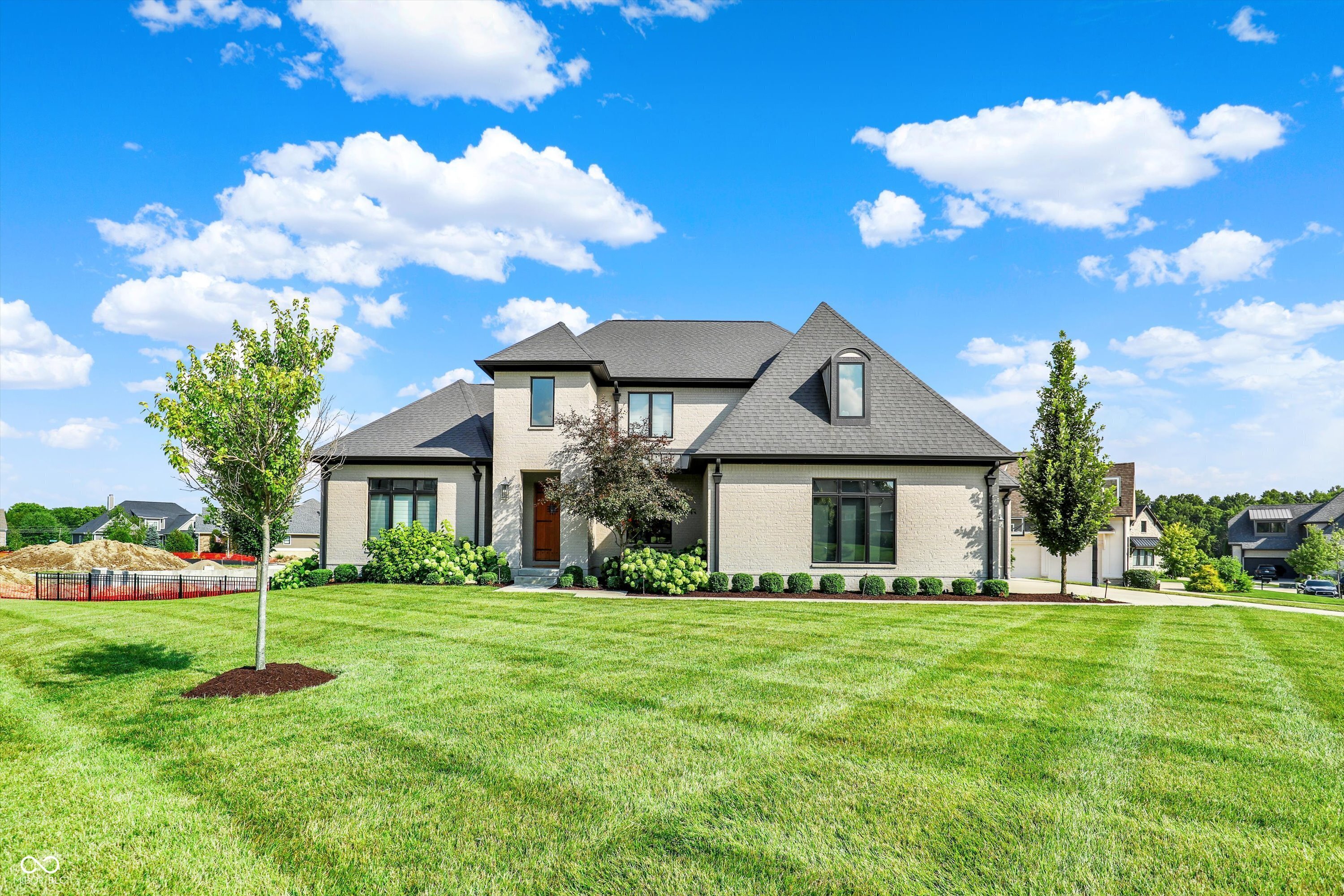 Property Photo: 16475 Vintage Court S IN 46062