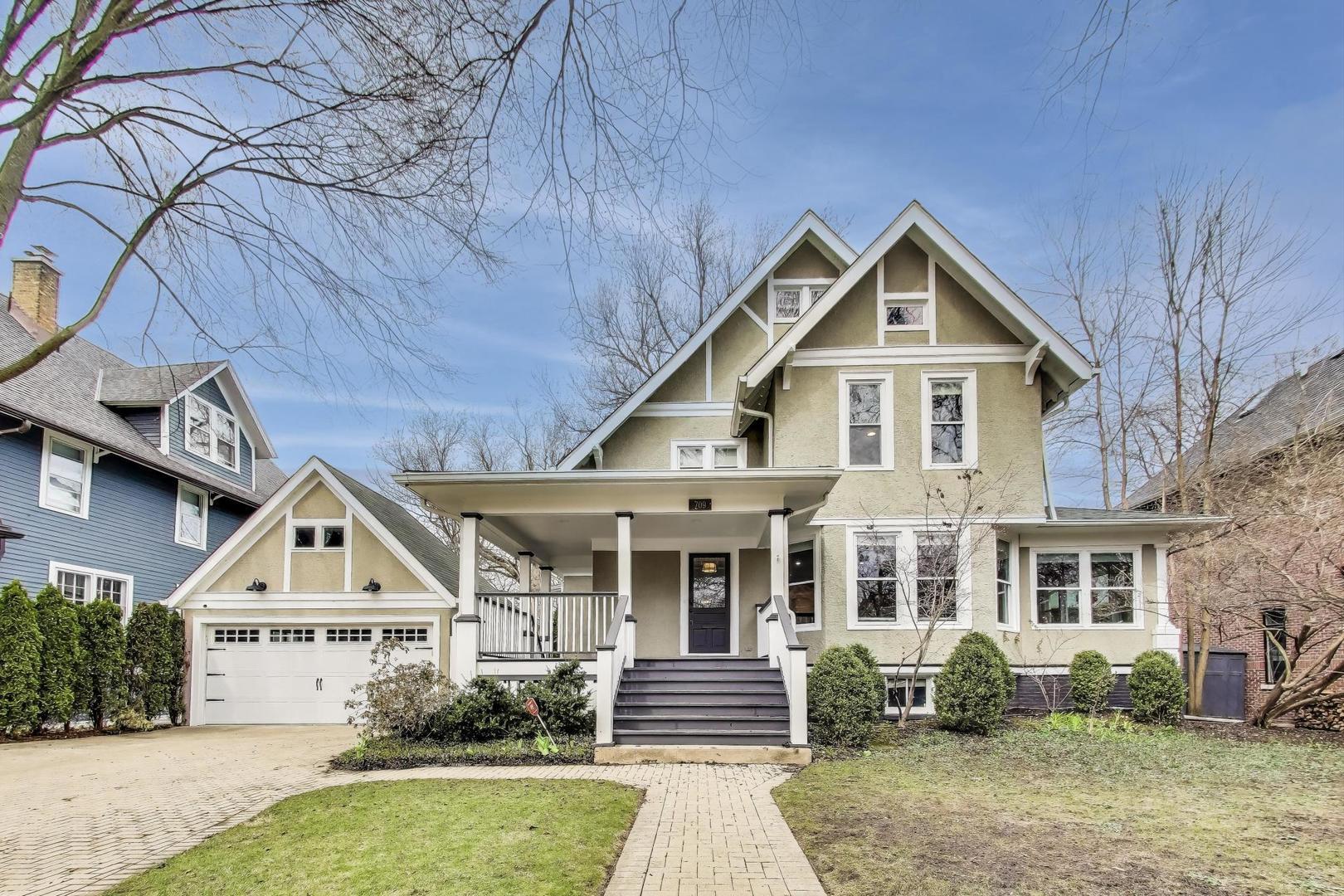Property Photo: 709 Foster Street IL 60201