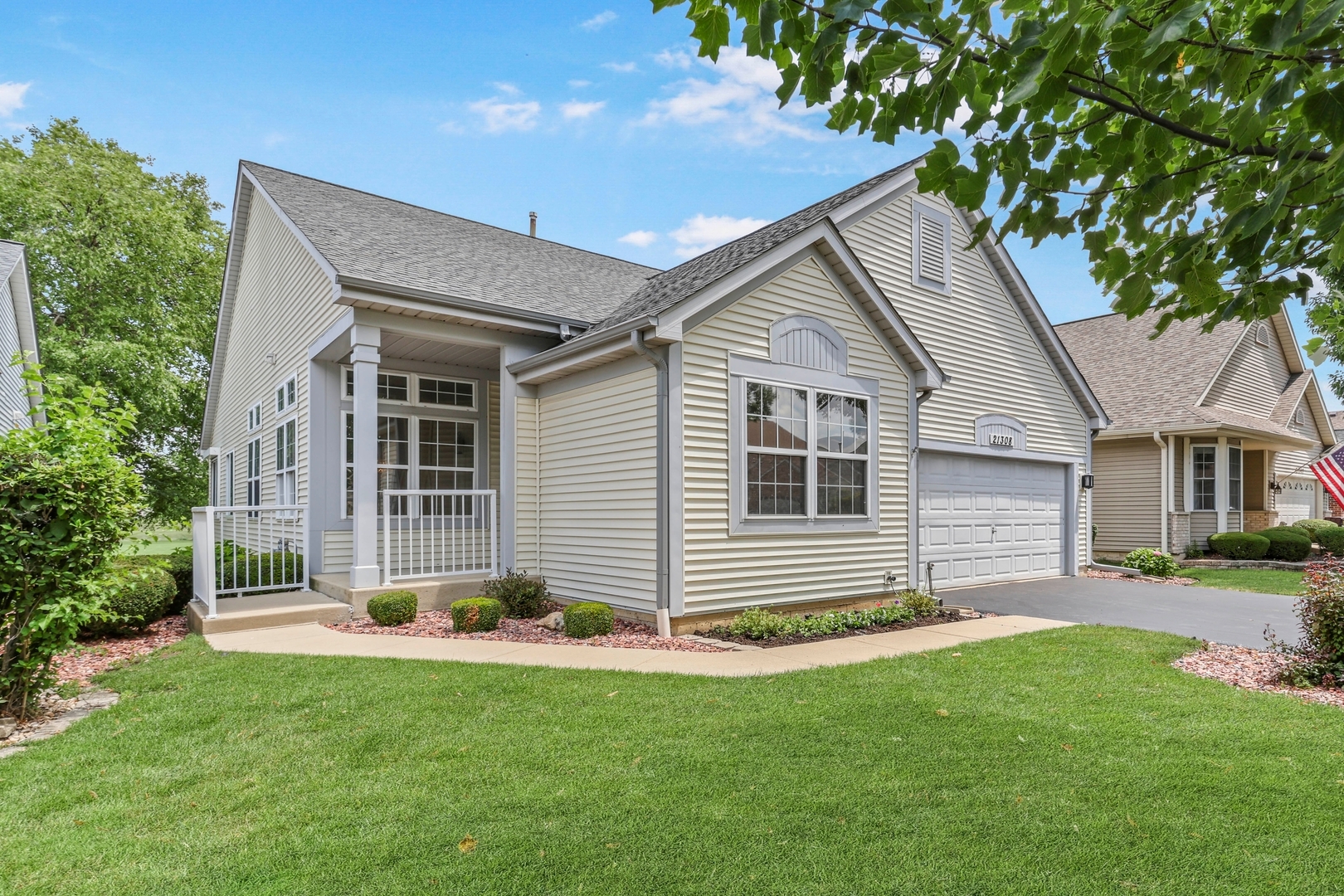 Property Photo: 21308 W Redwood Drive IL 60544