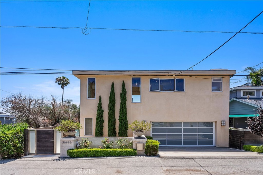 Property Photo: 31685 3rd Avenue CA 92651