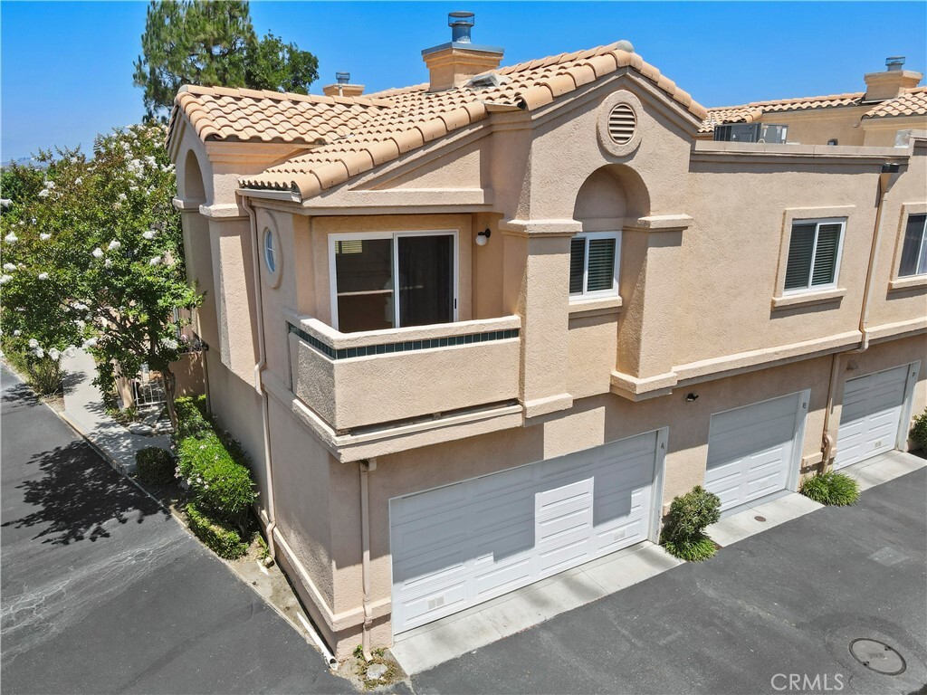 Property Photo: 18704 Vista Del Canon E CA 91321