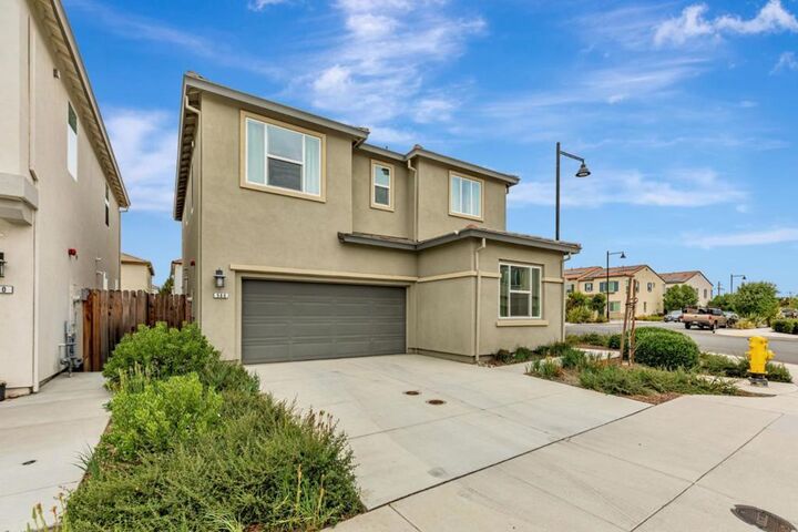 500 Duran Drive  Hollister CA 95023 photo