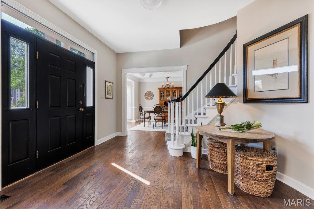 Property Photo:  1325 Conway Oaks Drive  MO 63017 