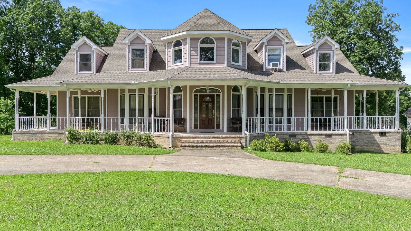 Property Photo:  2200 Gimlet Creek Rd  TN 38464 