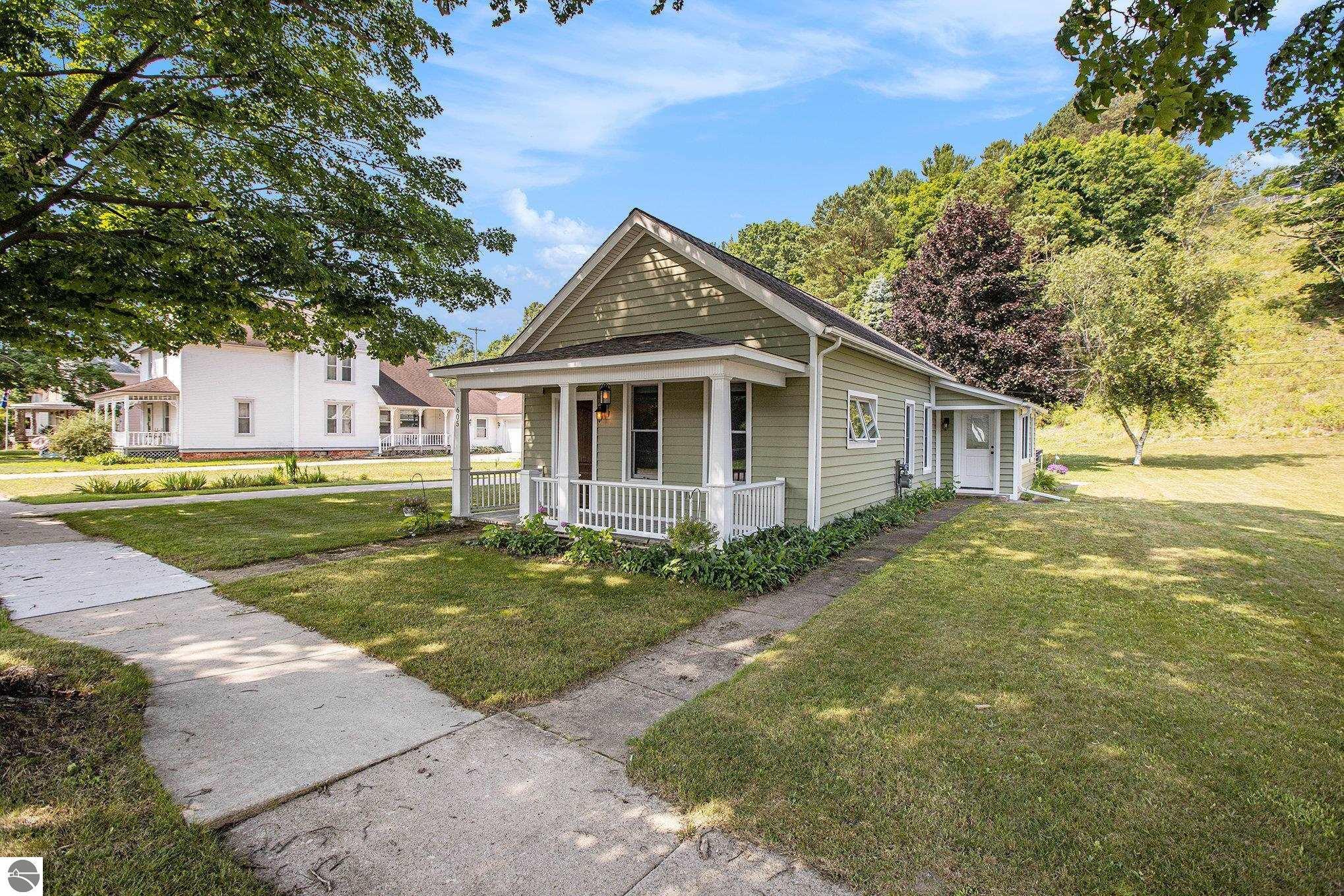Property Photo: 605 Lincoln Avenue MI 49628