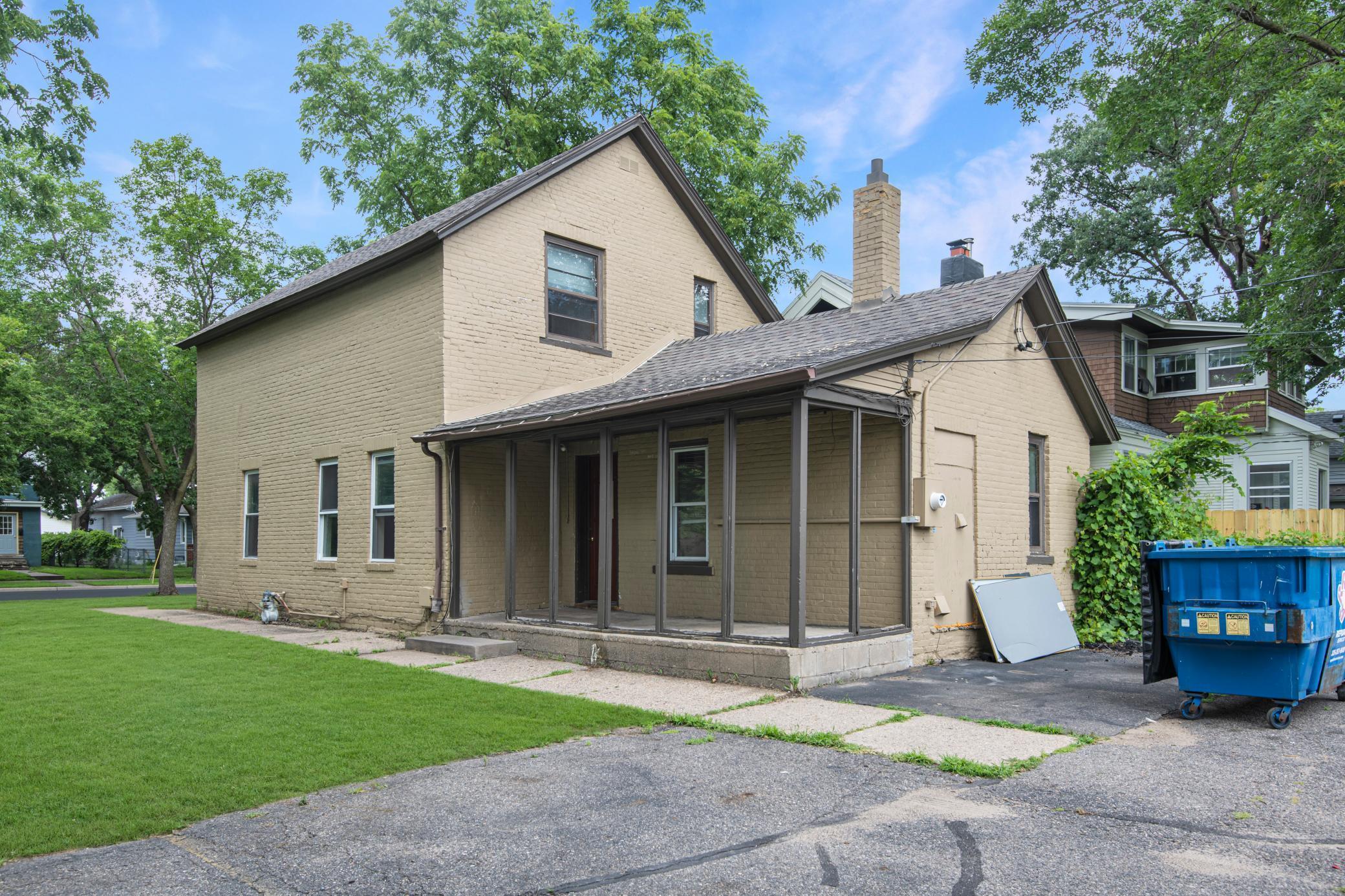 Property Photo:  620 8th Avenue S  MN 56301 