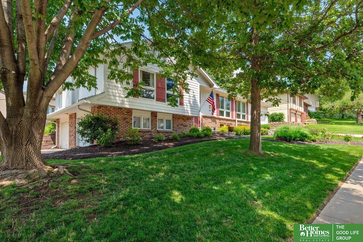 Property Photo: 4306 McCarty Drive NE 68123