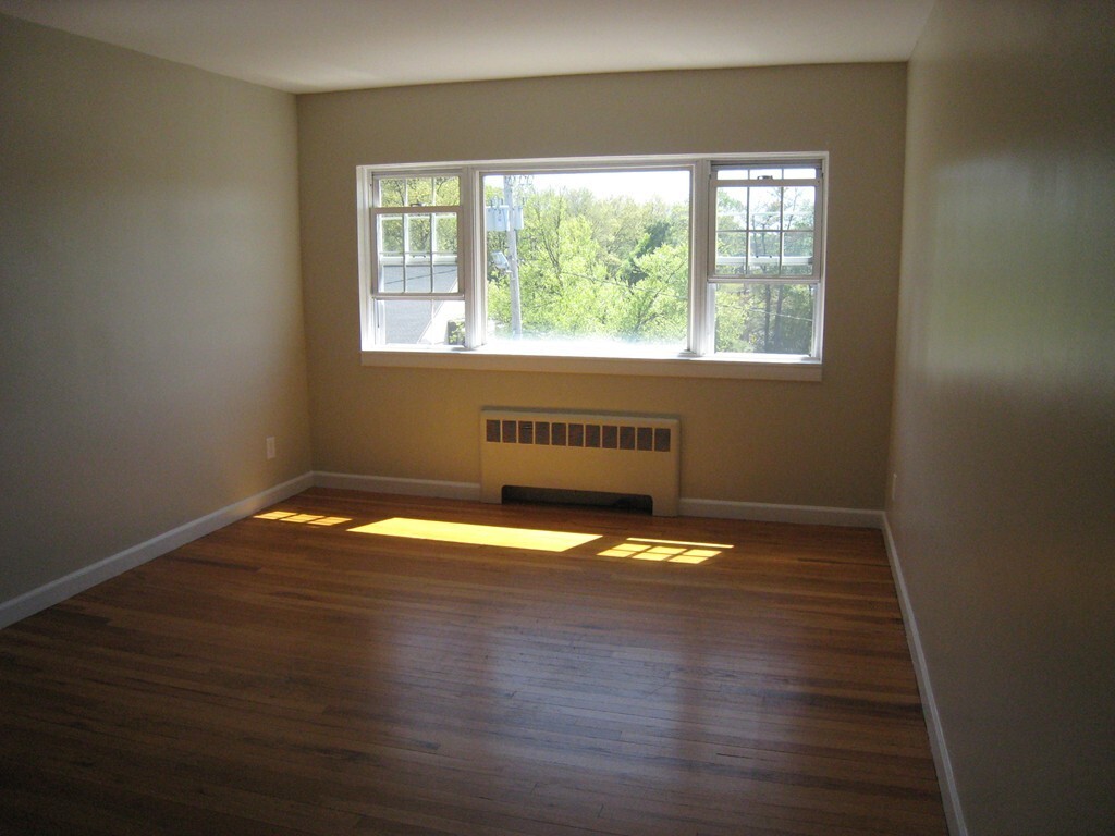 Property Photo:  111 Chelmsford Street 12  MA 01824 