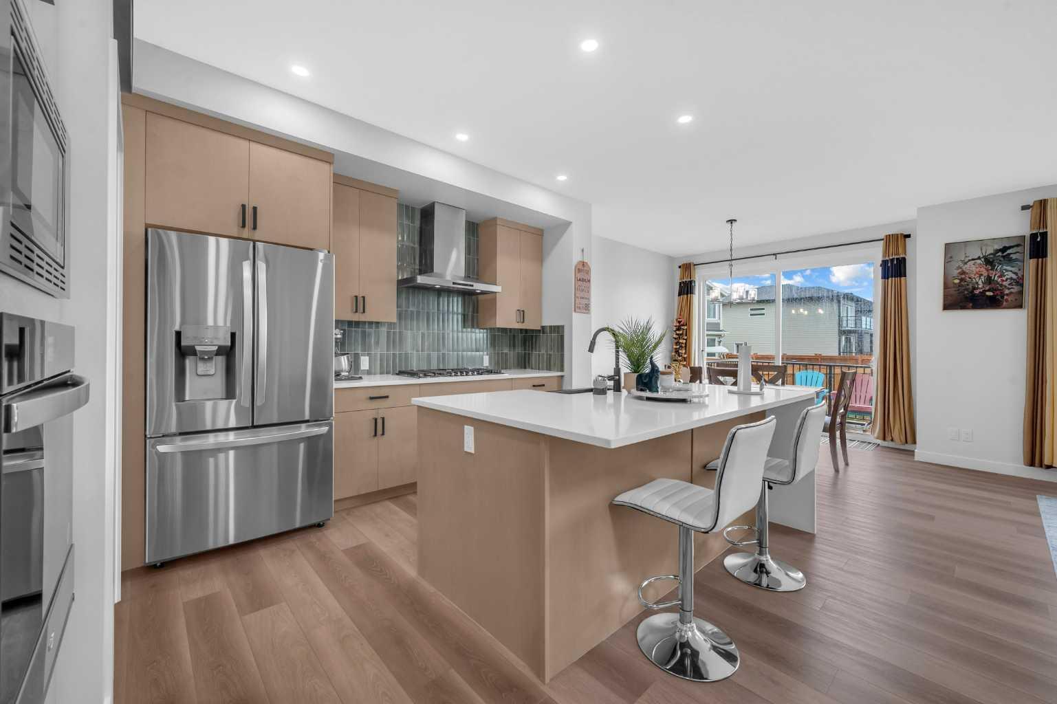 Property Photo:  93 Legacy Reach Crescent SE  AB T2X 5A5 