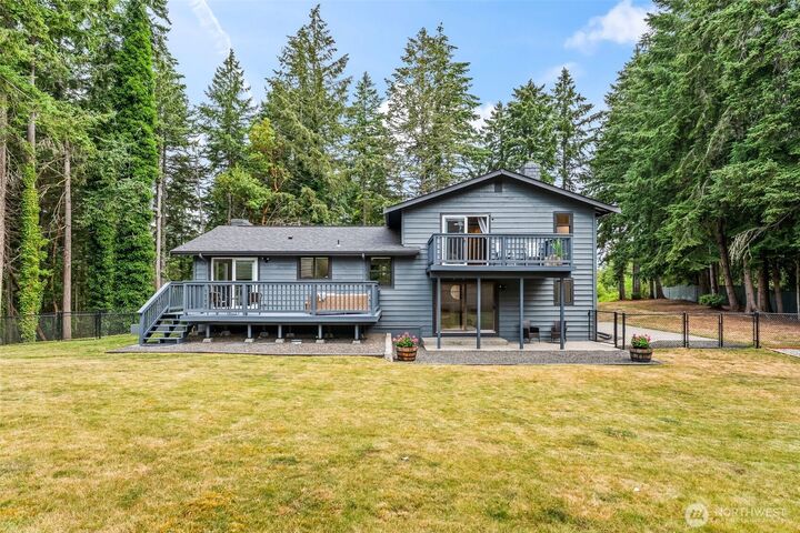 Property Photo:  7219  96th Street NW  WA 98332 