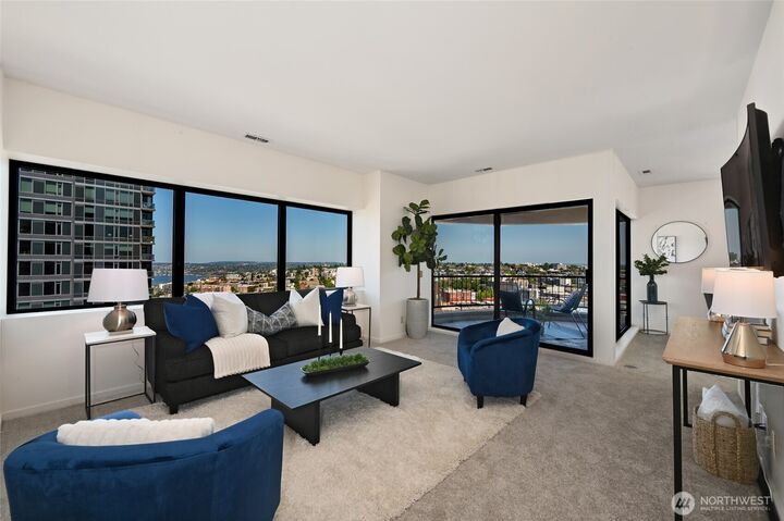 Property Photo: 1301 Spring Street 17A WA 98104