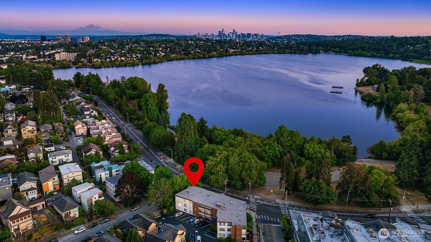 7850 E Green Lake Drive N 301  Seattle WA 98103 photo