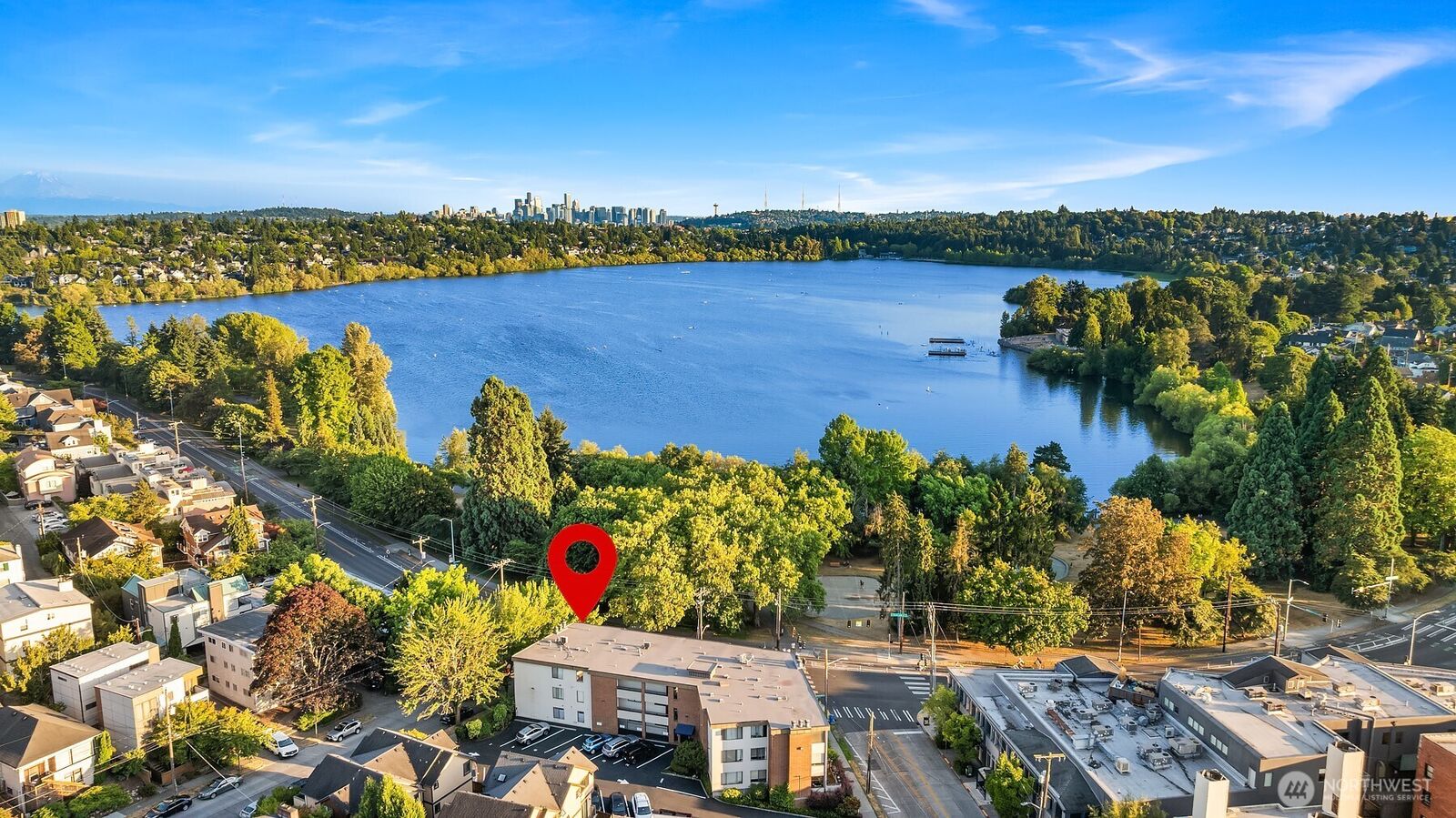 Property Photo:  7850 E Green Lake Drive N 301  WA 98103 