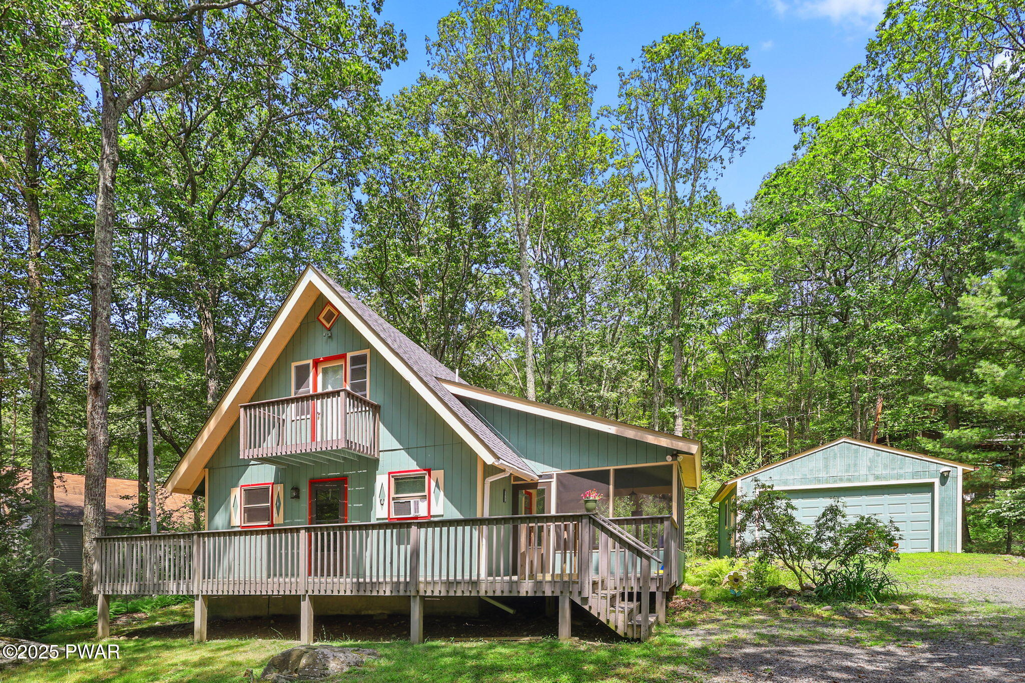 Property Photo: 140 Gaskin Drive PA 18428